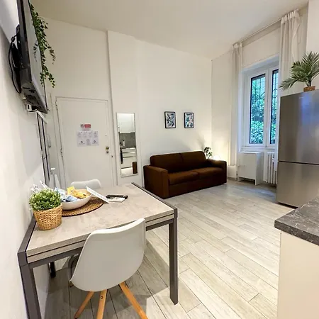 Dea Dreams - Porta Romana Apartment *