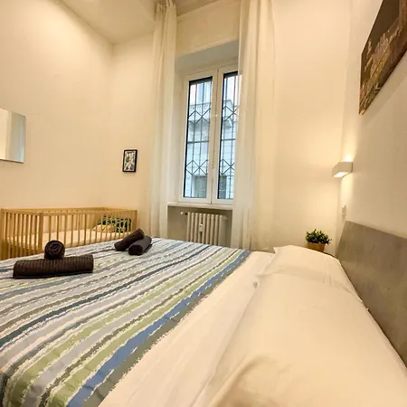 Dea Dreams - Porta Romana Apartment *